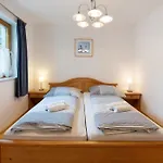Haus Lowe Erdgeschoss 1 *