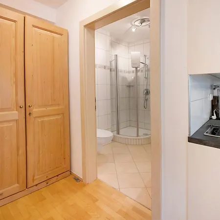 Haus Lowe Erdgeschoss 1 *
